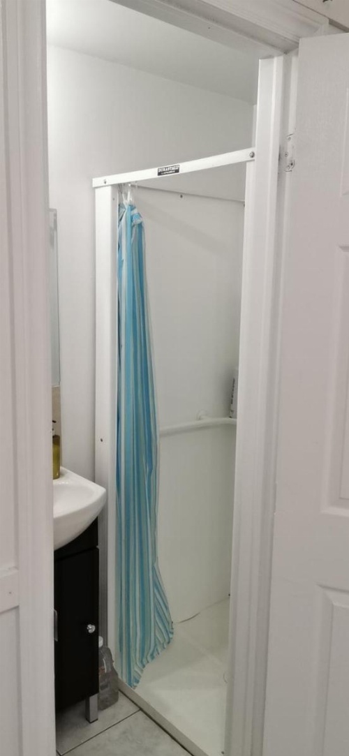 Monthly University Apartment-Elizabeth image 14